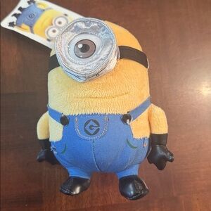 DESPICABLE ME 2 Minion Plush Toy Keychain Clip  Zip Pouch With Swing Tag New